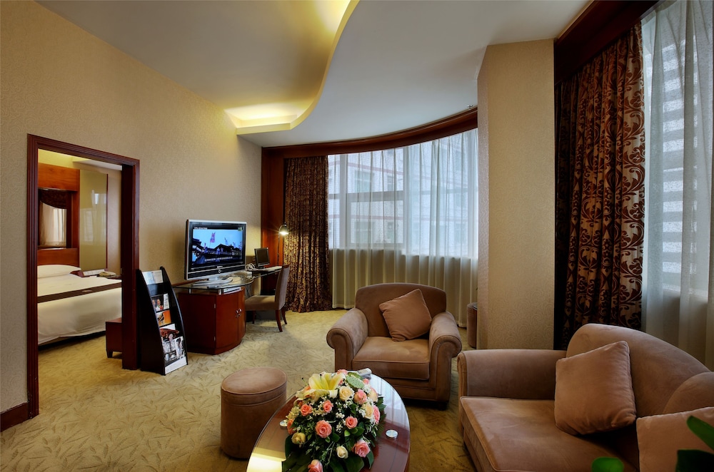 Hongfeng Hotel 36/50
