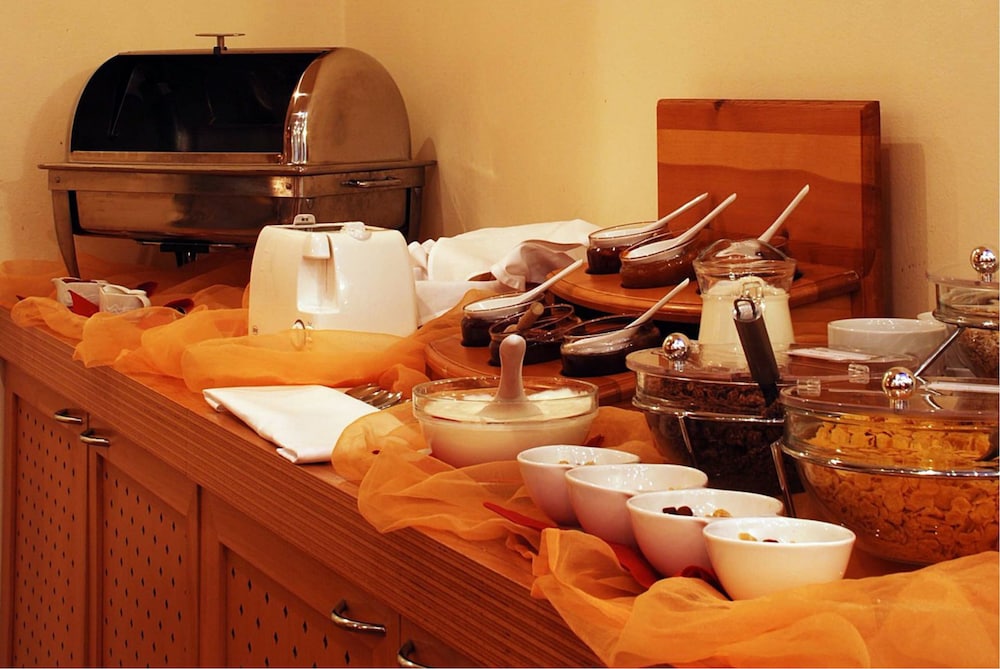 Ea Hotel Tosca 8/23