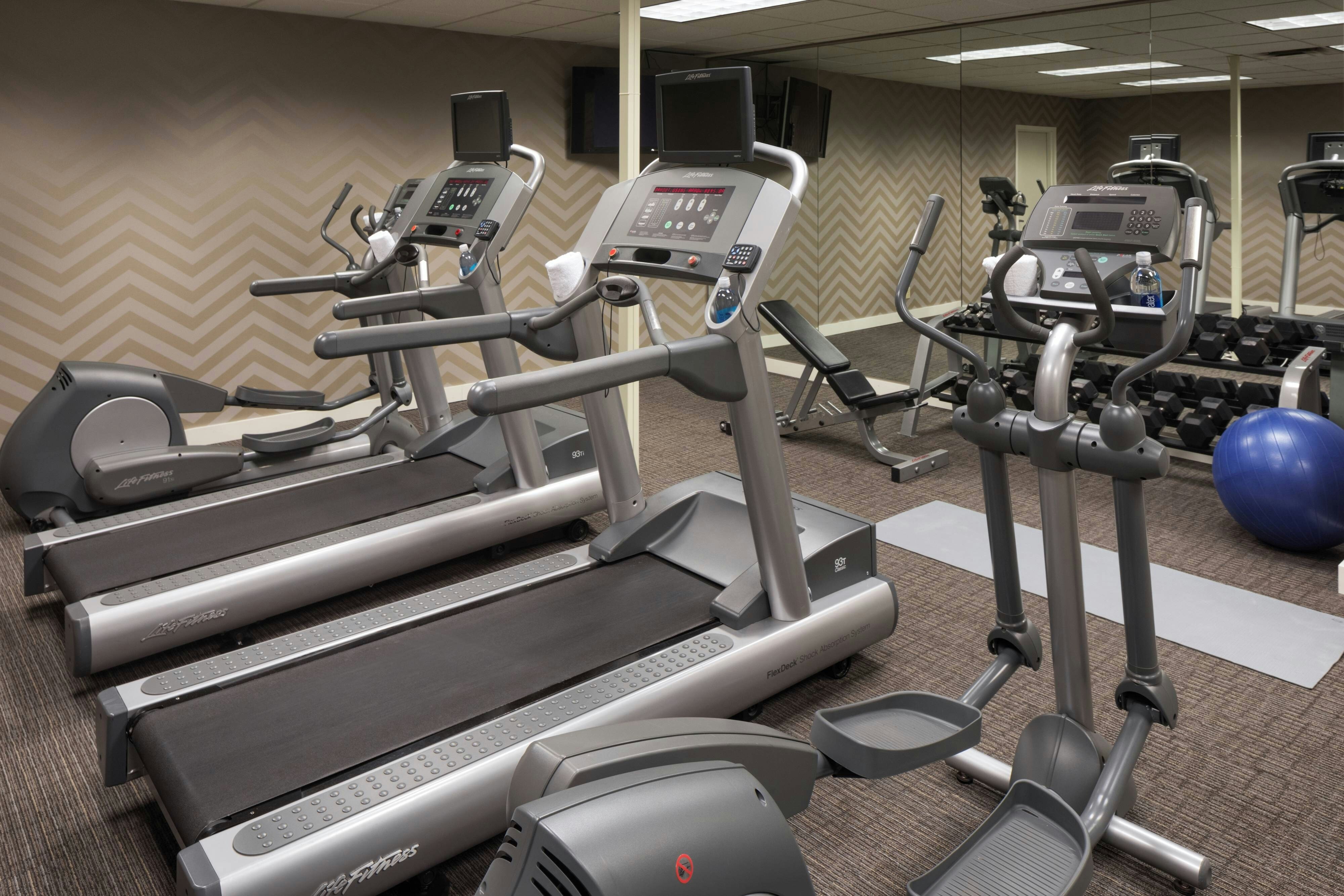 Residence Inn By Marriott Minneapolis Downtown 2/6