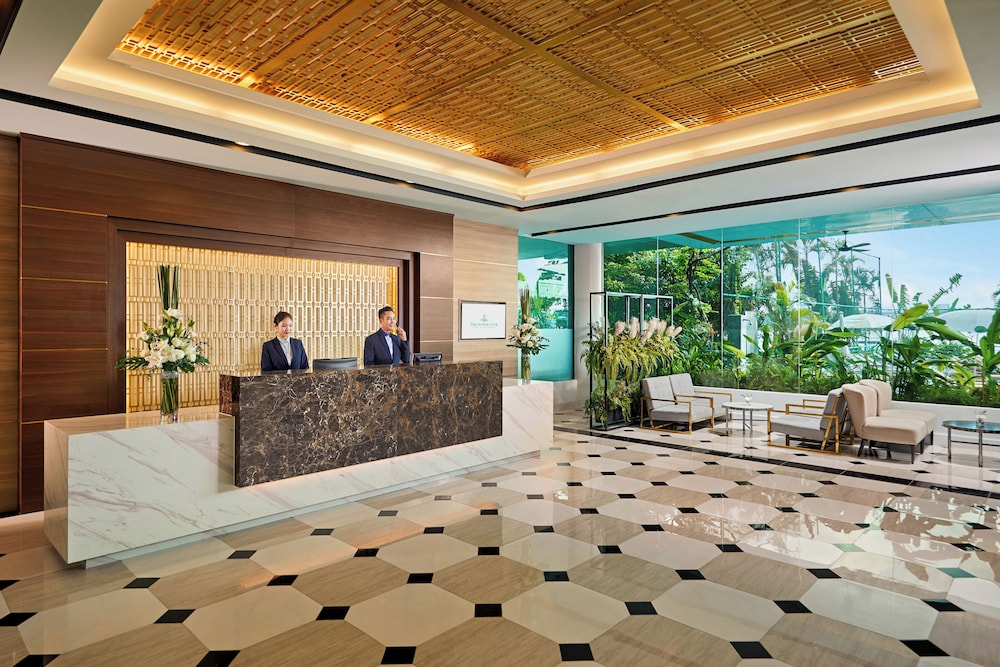 The Hanoi Club Hotel Lake Palais Residences 8/61