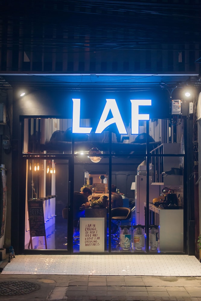 Laf Hotel Aree 36/40