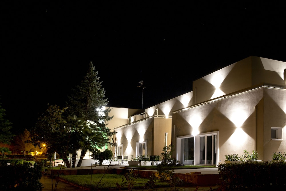 Hotel San Vincenzo Resort in POLICORO