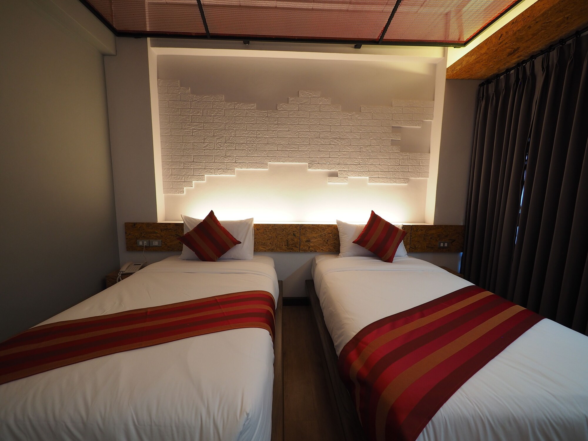 غرفة سوبيريور بسريرين منفصلين، Ps Sriphu Hotel 3/10