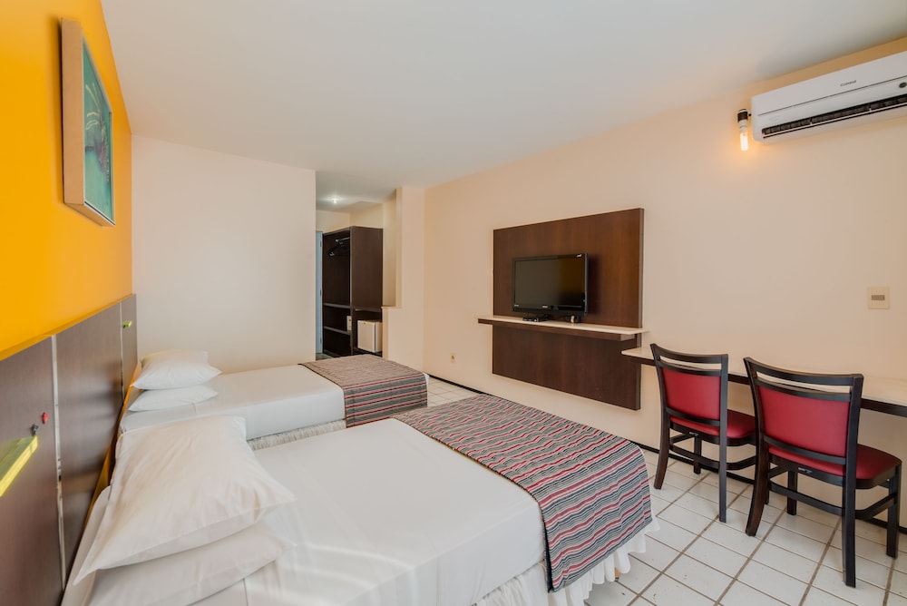 Brisamar Hotel 19/69