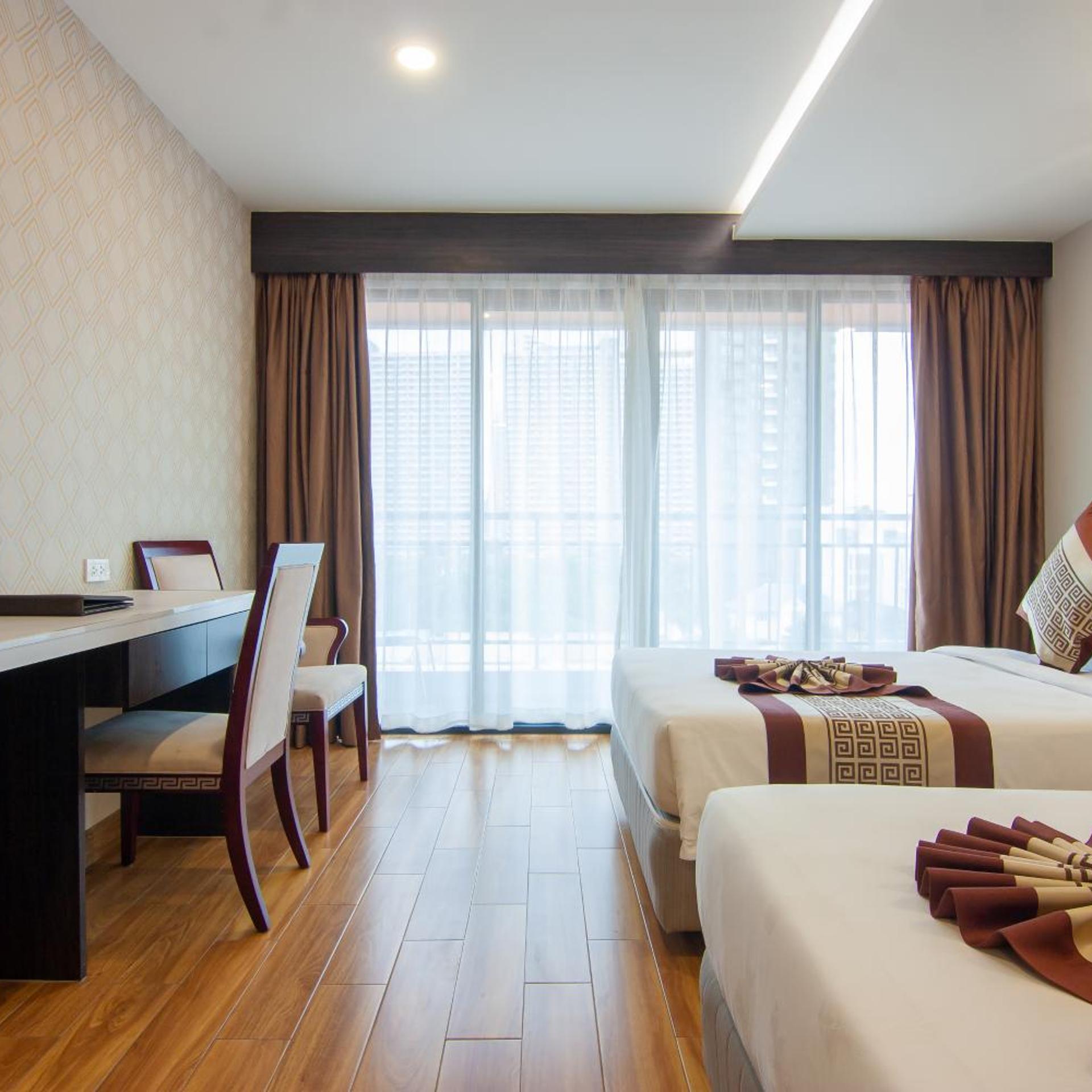 استوديو سوبيريور، Golden Jomtien Beach Hotel 5/10