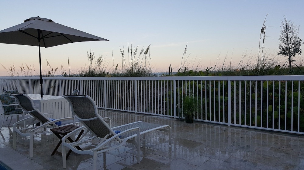 Le Cabanon Motel 24/50