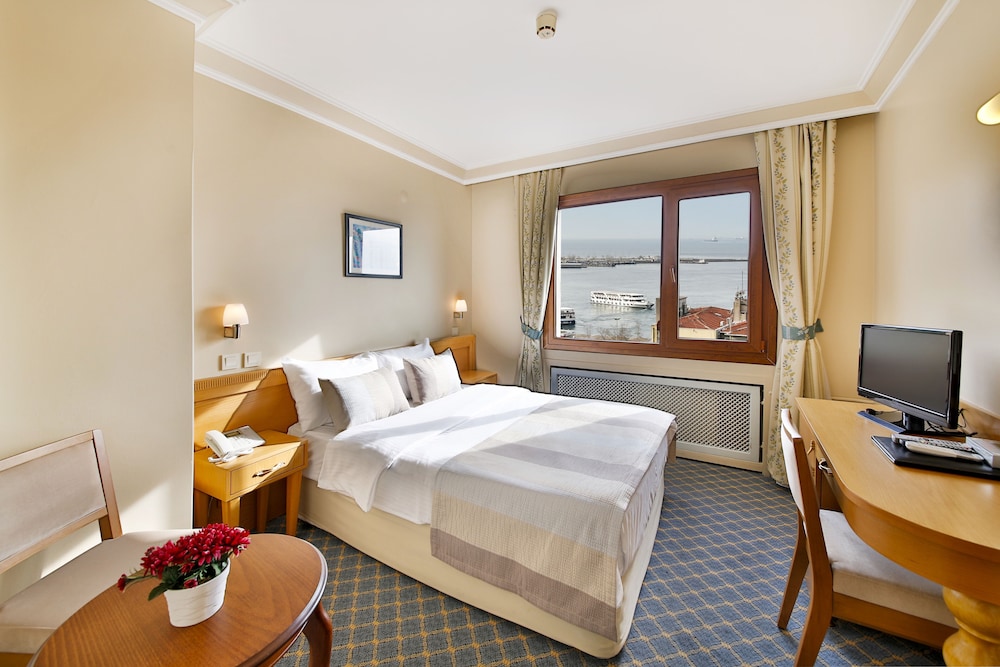 SIDONYA HOTEL 27/66