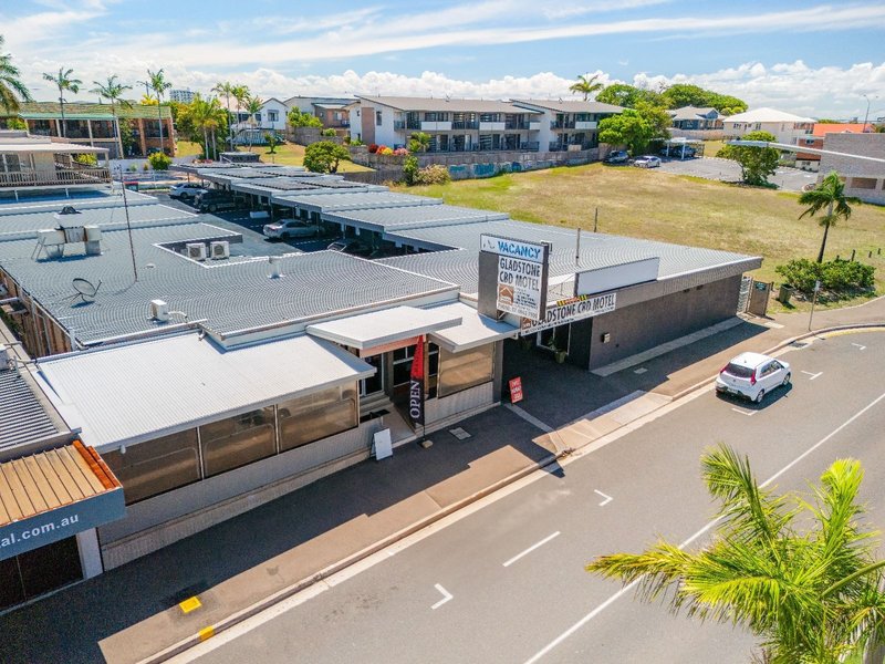 Gladstone CBD Motel 11/13