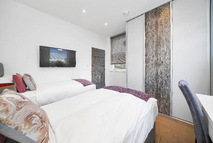 1 Bedroom, Apartment, Twin Beds
