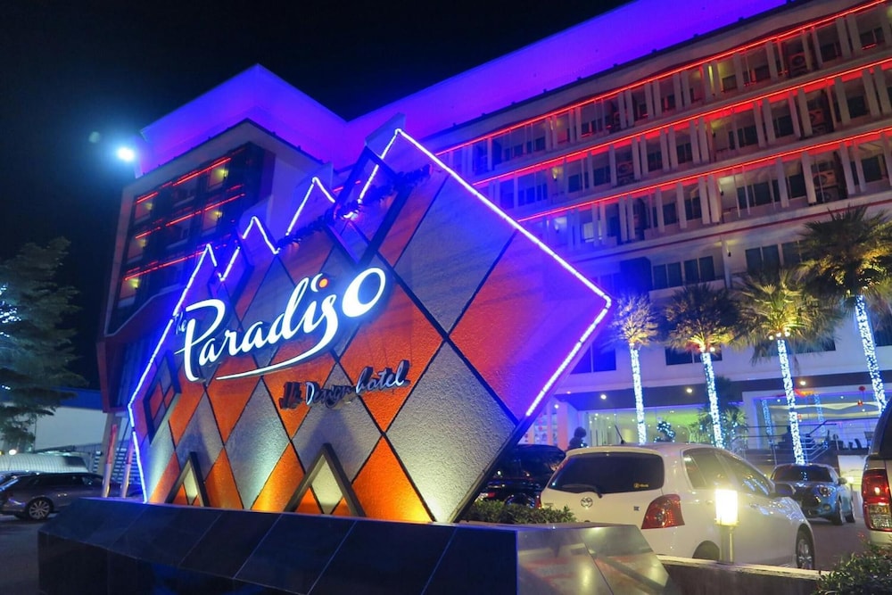The Paradiso JK Design Hotel 2/67