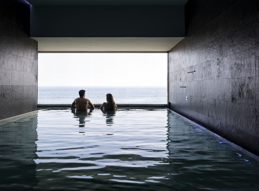 White Bay Resort 44/74