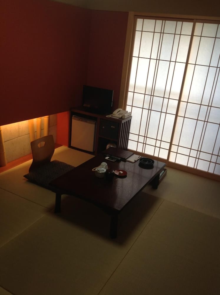 MATSUMOTO RYOKAN 31/47