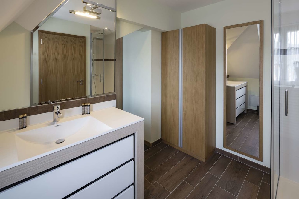 Hotel Restaurant SPA Cheval Blanc Lembach 30/34