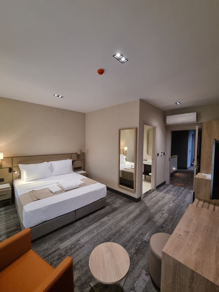 Kalfa Hotel 3/21