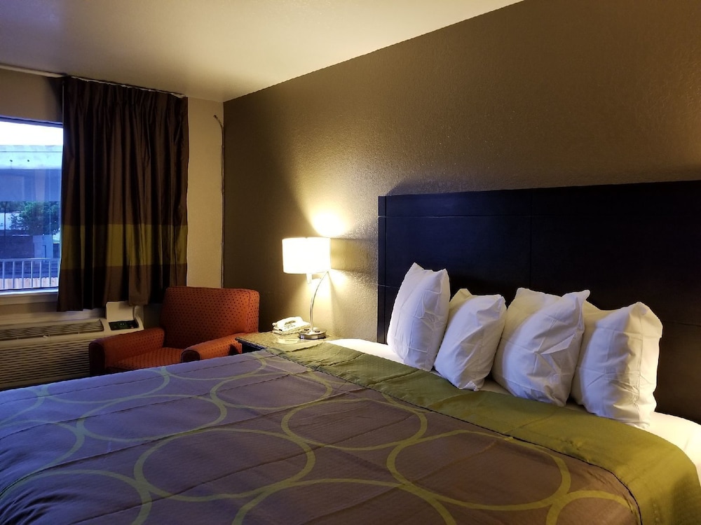 Super 8 By Wyndham San Antonio Downtown/Alamo 21/40