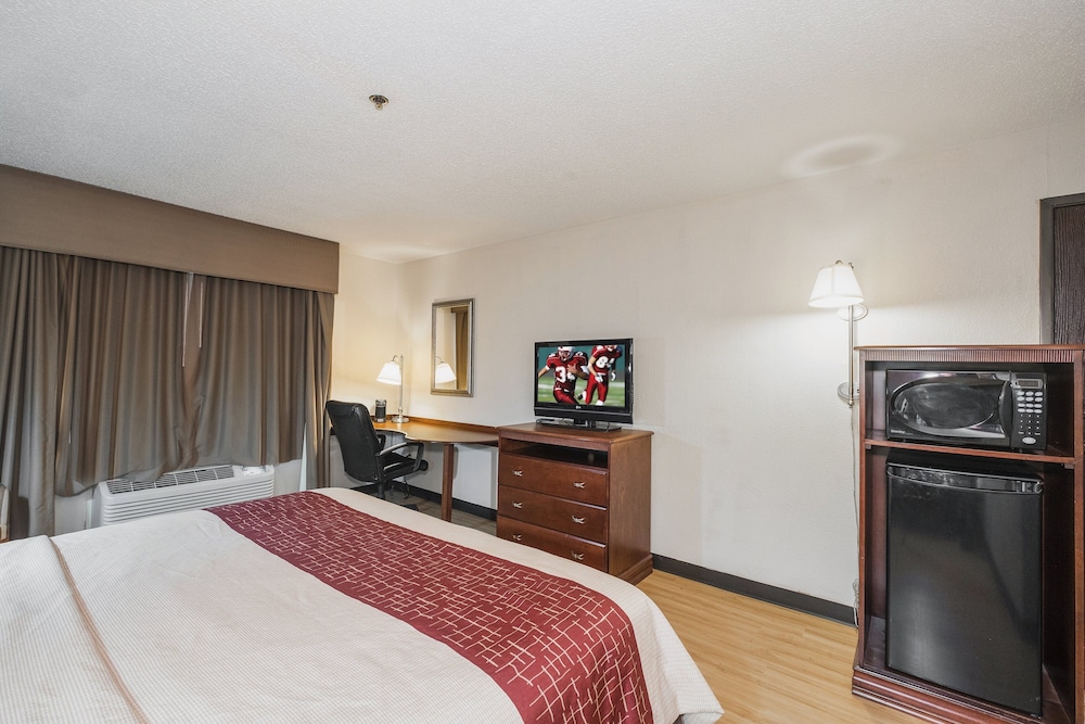 Wingate by Wyndham Augusta I-20 16/56