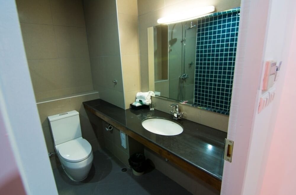 Chawlada Hotel 34/37