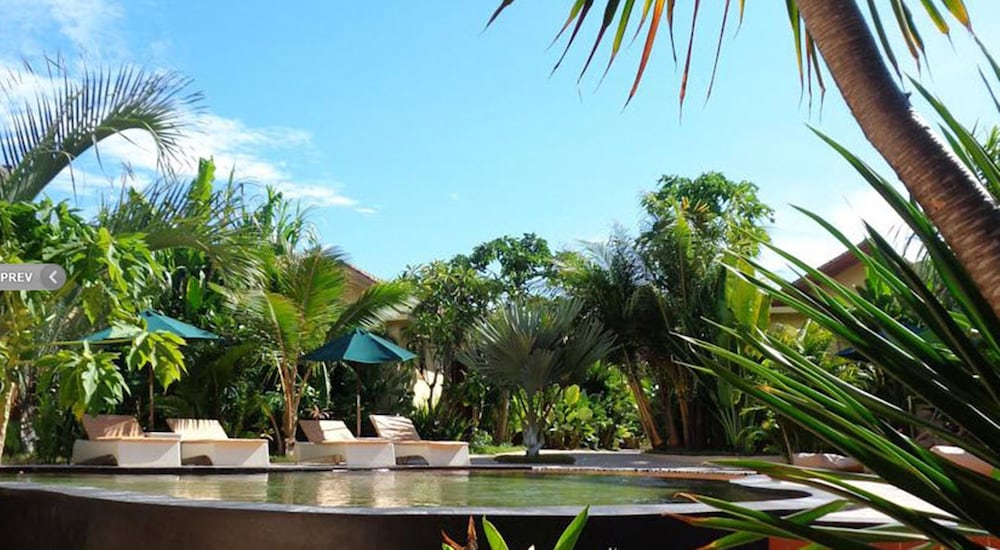 Laguna Gili Beach Resort 58/60