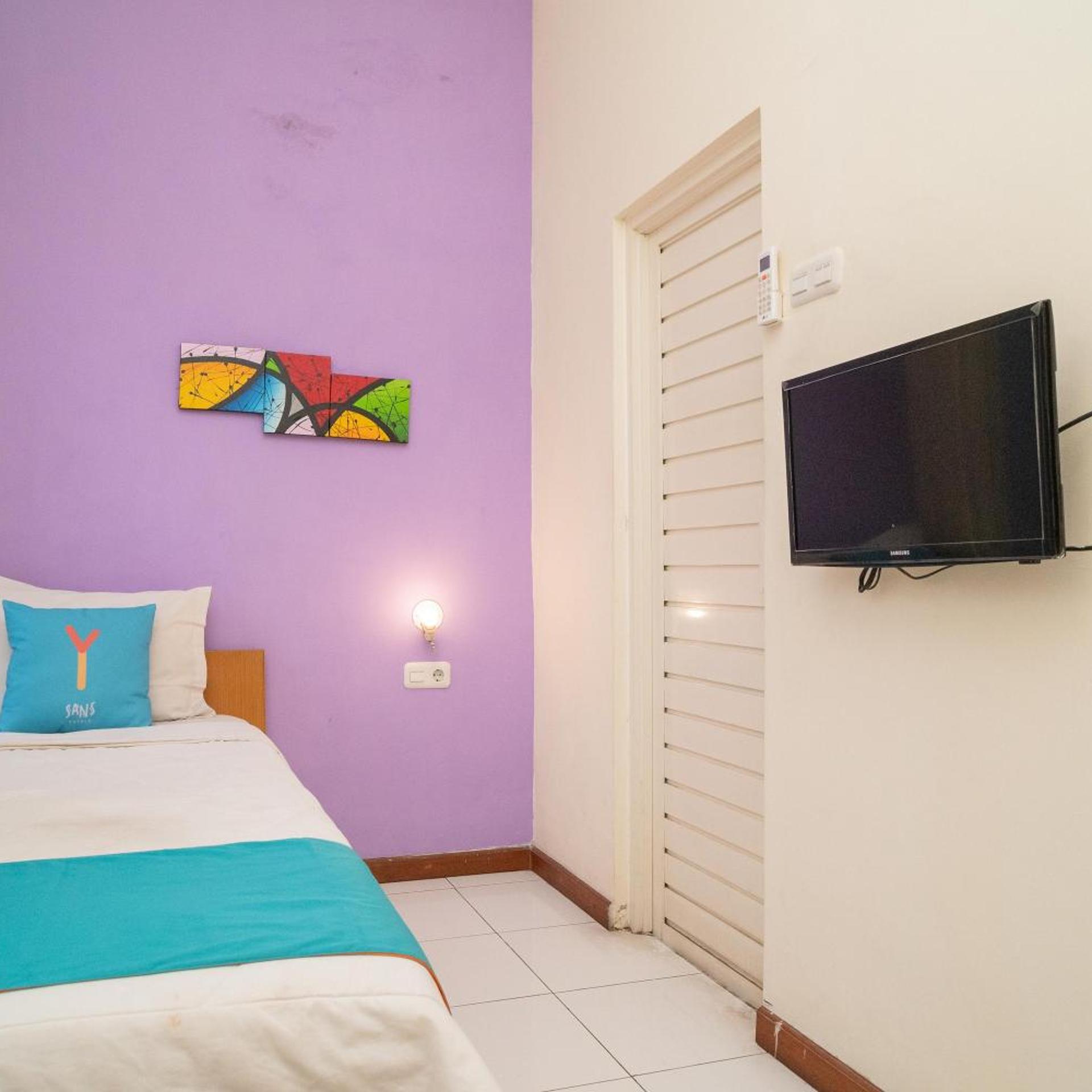 Sans Hotel Fif Fa Malang (ex OYO 3798 Fif fa Inn Pisang Kipas) 22/50