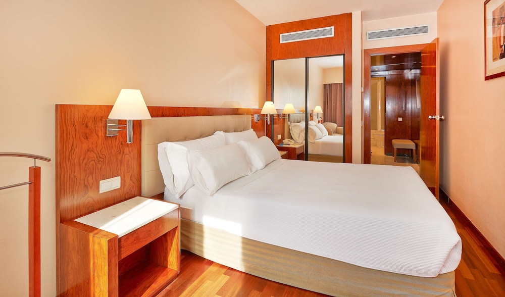 Nh Barcelona Entenza Hotel 14/47