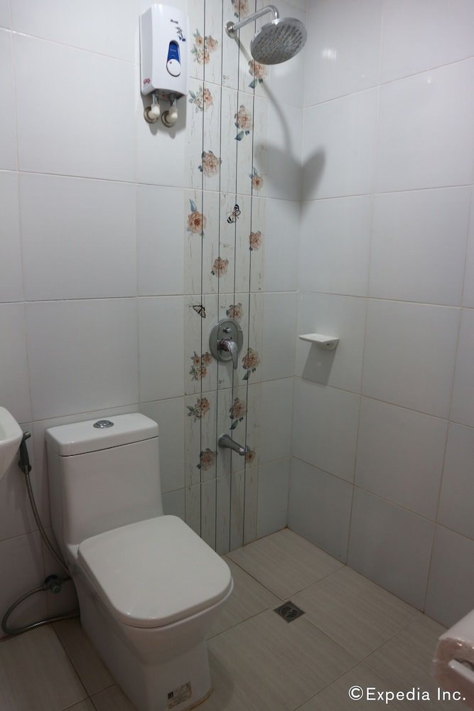 Rema Tourist Inn 13/37