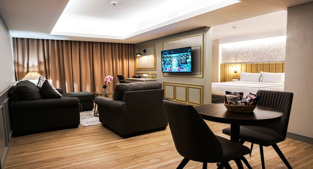 Barito Mansion 18/35