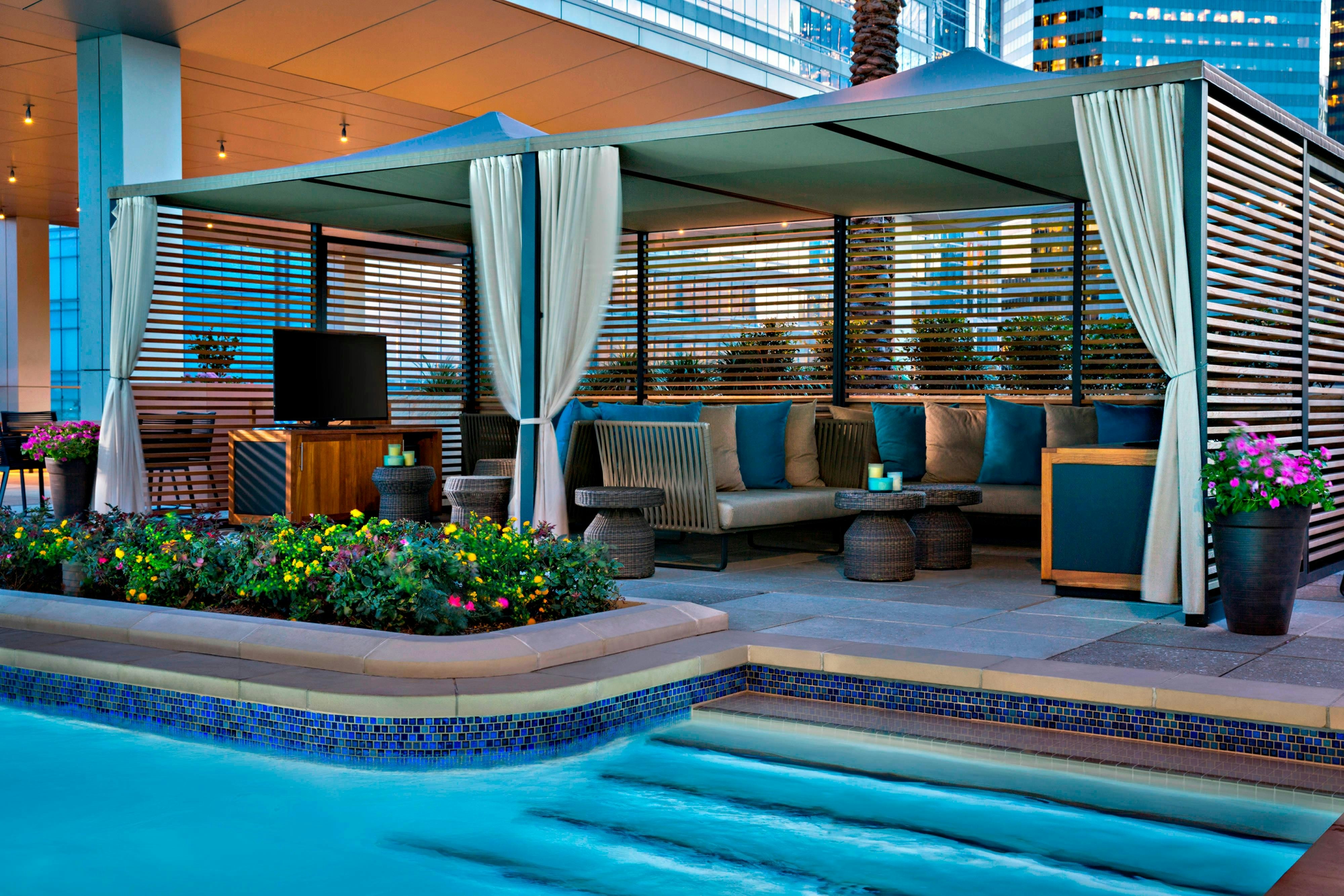 MARRIOTT MARQUIS HOUSTON 7/65