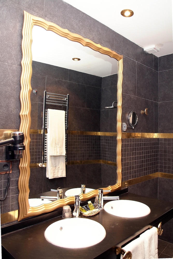 Hotel and Spa Sierra de Cazorla 30/32