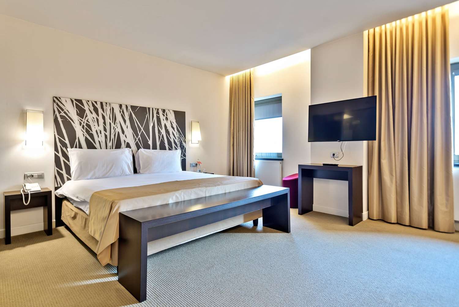 Ramada Plaza by Wyndham Bucharest Convention Center 12/57