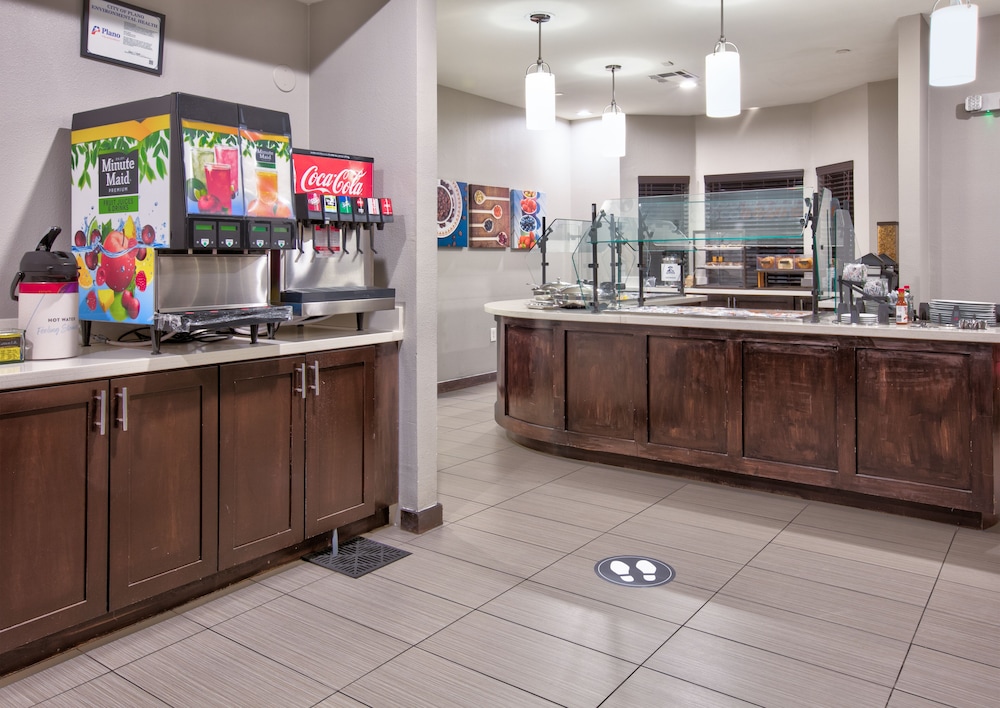 Staybridge Suites Plano - Richardson Area 14/70