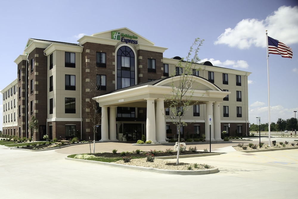 Holiday Inn Express Hotel Suites Marion Northeast 5/43