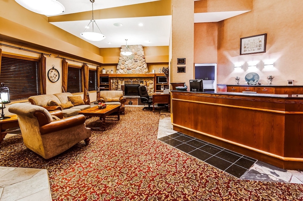 Stony Plain Inn & Suites 3/44