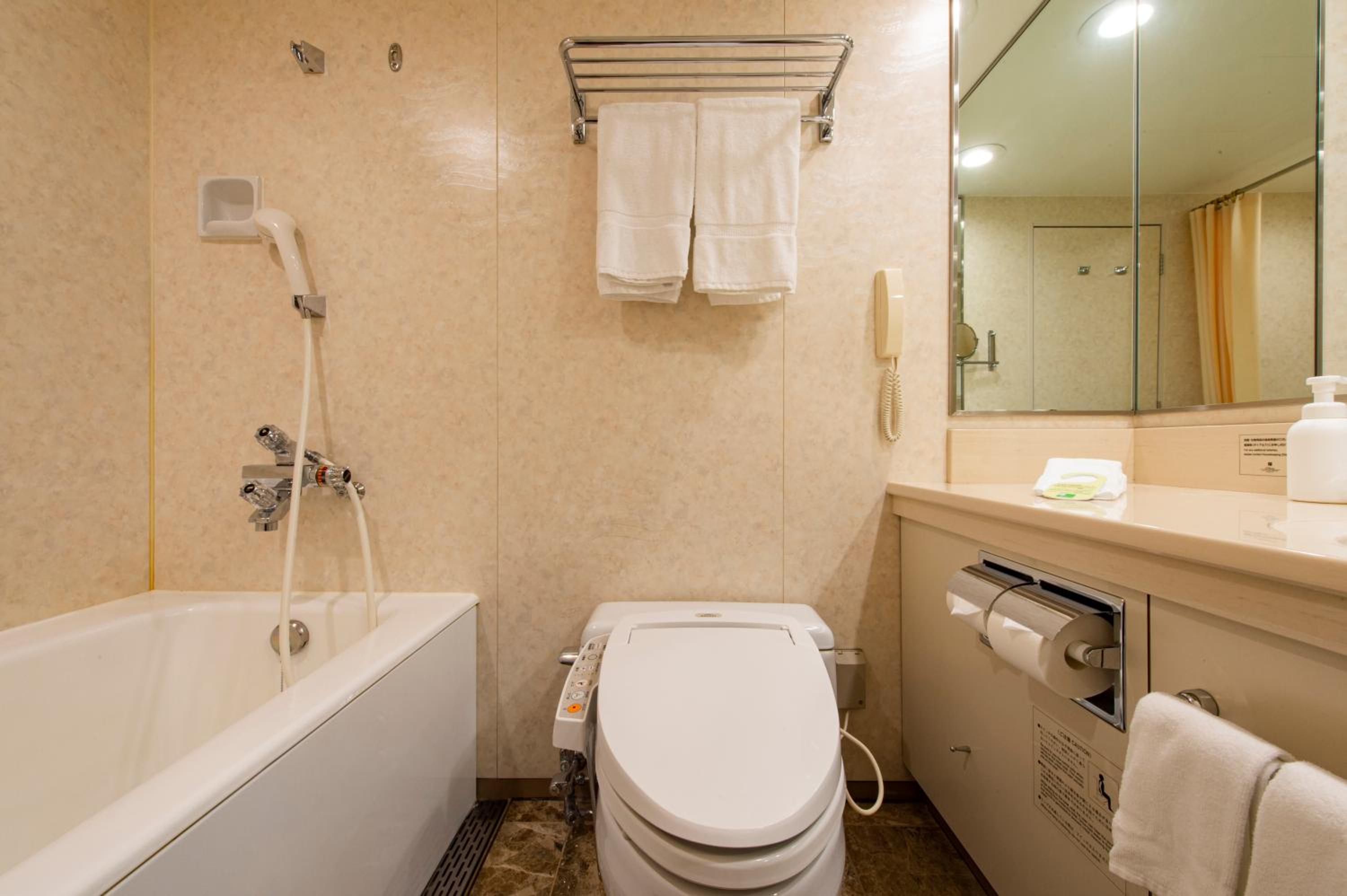 غرفة قياسية بسريرين منفصلين للمدخنين، Okura Act City Hotel Hamamatsu 3/3