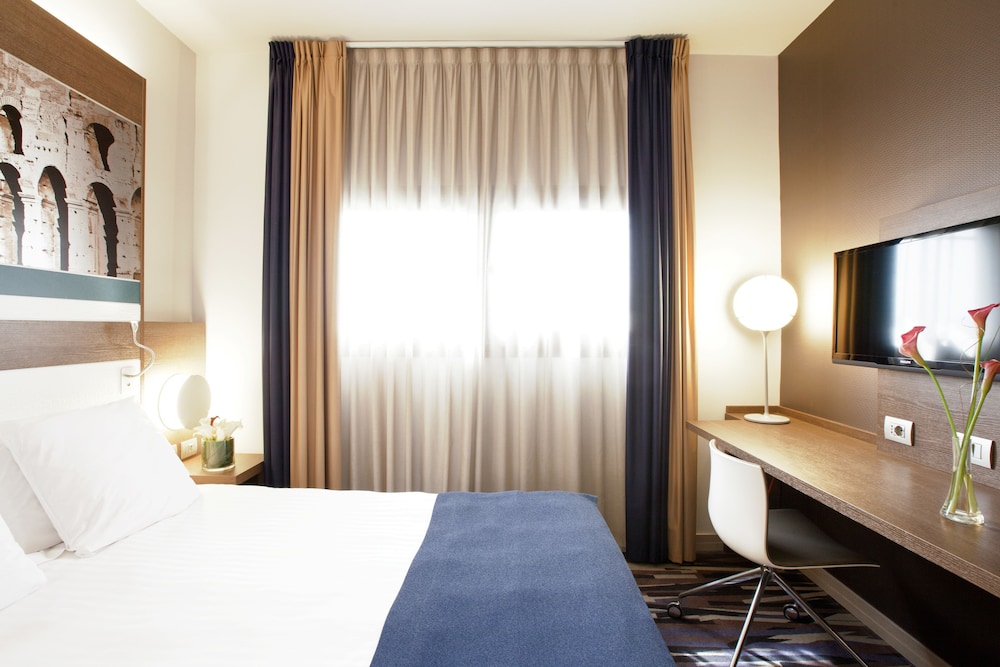 Mercure Roma Centro Colosseo 14/71