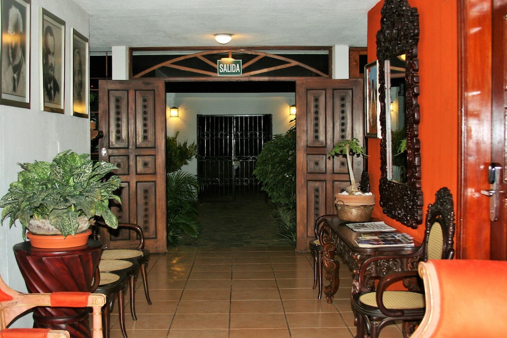 La Posada del Arcangel 52/74