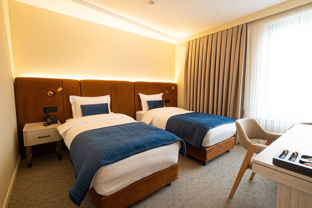 The Liman Hotel 17/50
