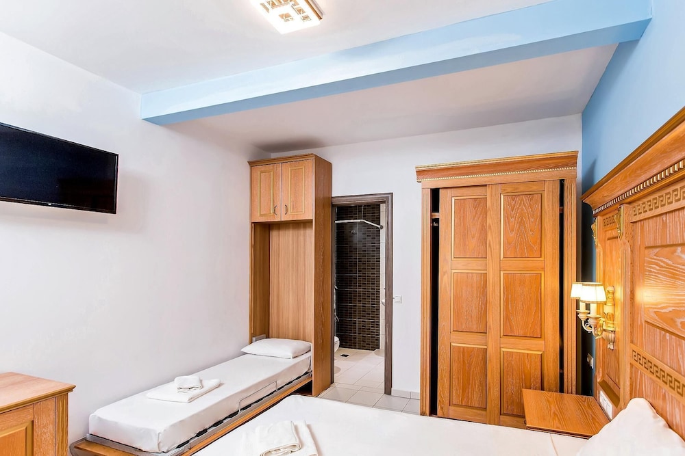 Greek Pride Hotel 16/50