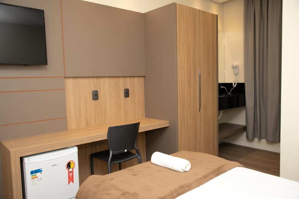 Hotel Zunino 18/21