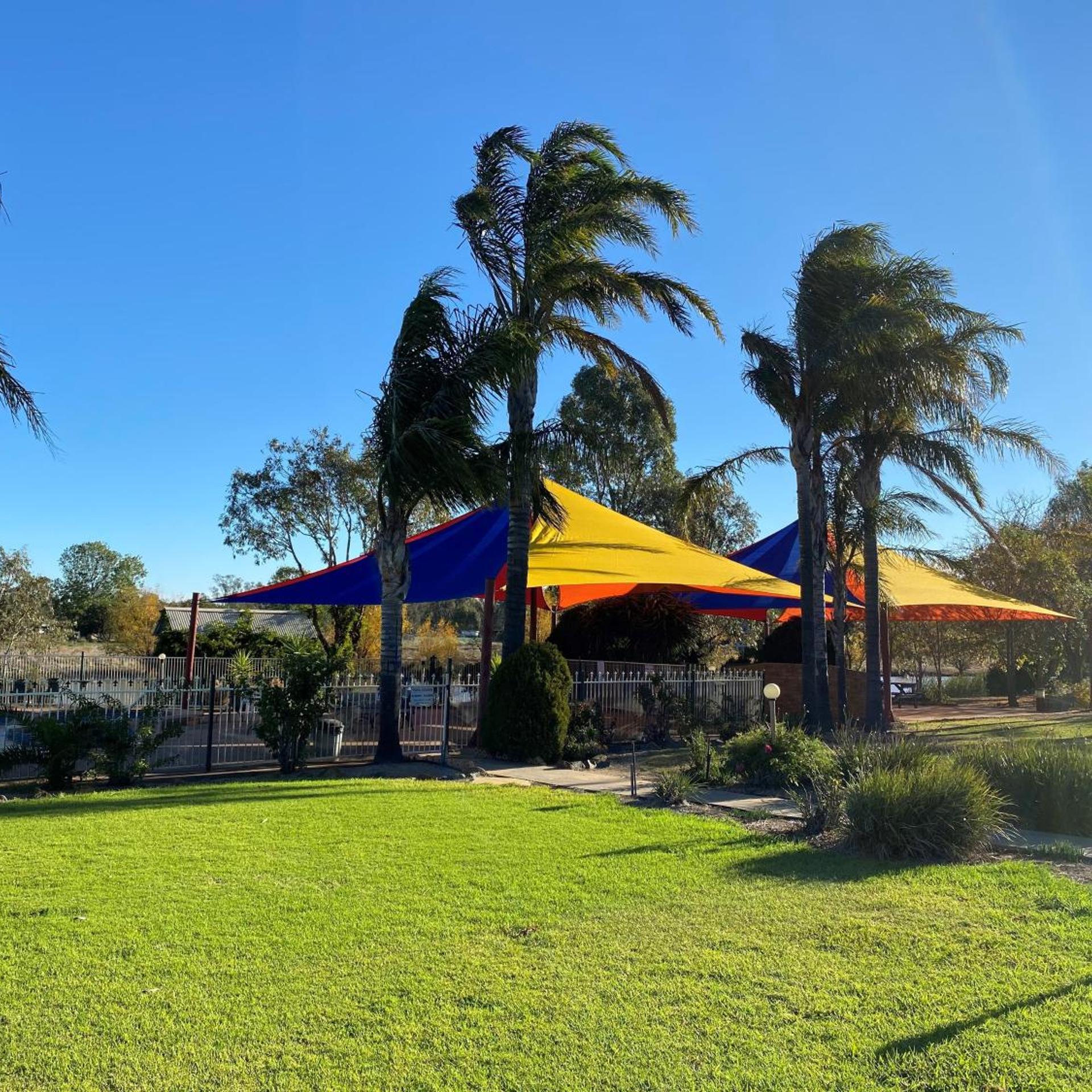 Paradise Lakes Motel 16/24