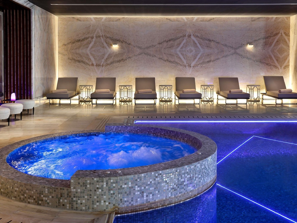 فندق ومركز مؤتمرات سوفيتيل الرياض(Sofitel Riyadh Hotel & Convention Centre) 26/49
