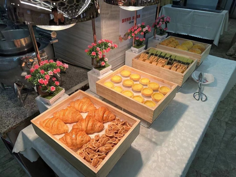 Meihao Mingyue Hotel International Finance City Keyun Road Metro Branch 27/50
