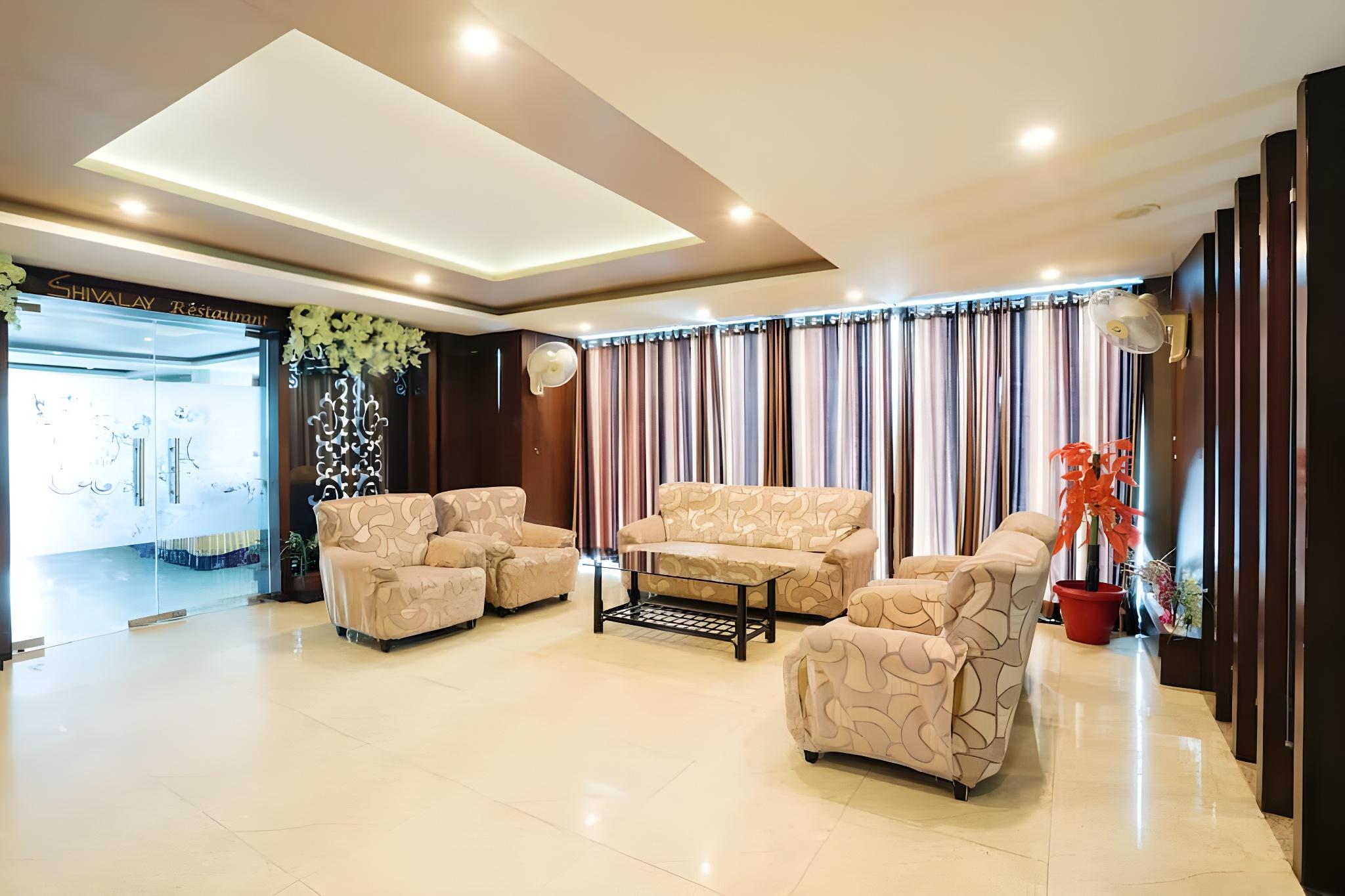 Super Townhouse Divya Palace 55/69