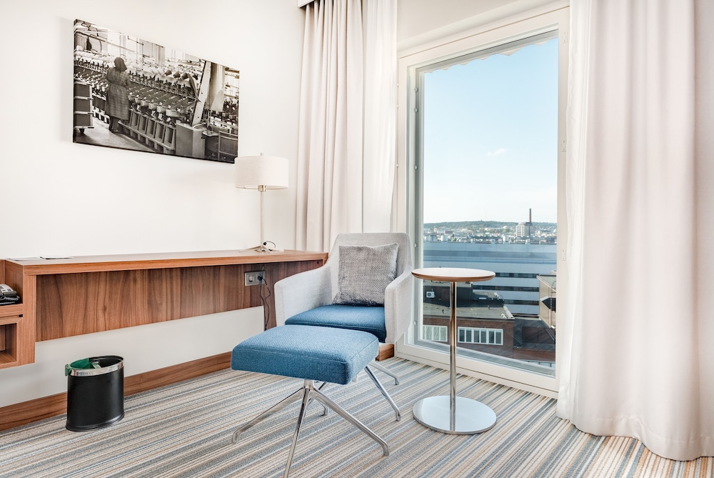 Courtyard By Marriott Tampere City 26/48