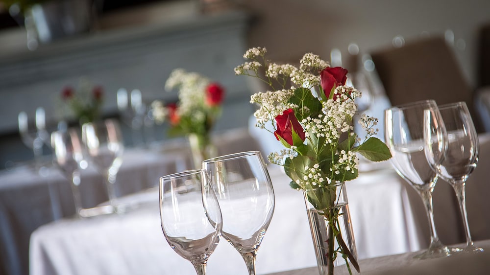 Glen Avon Lodge Boutique Hotel 12/34