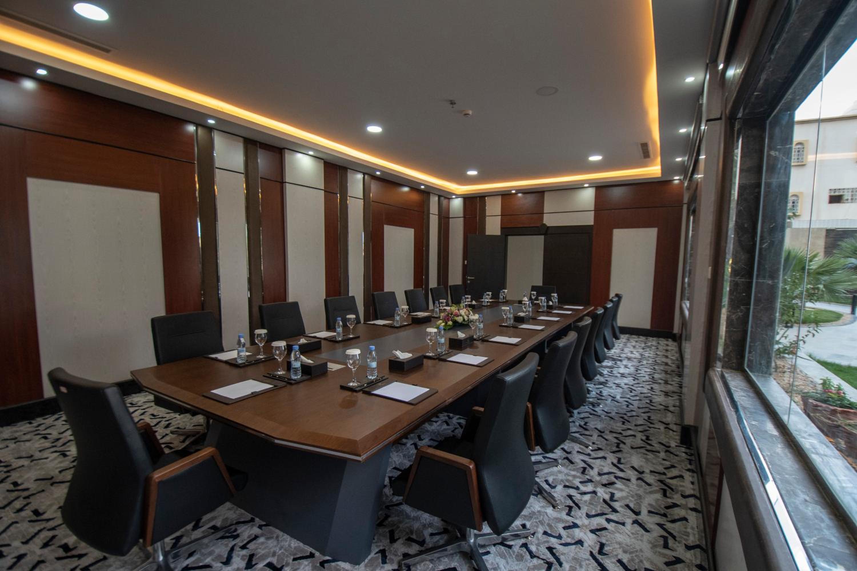 فندق ديستريكت نجران(The District Hotel Najran) 18/24
