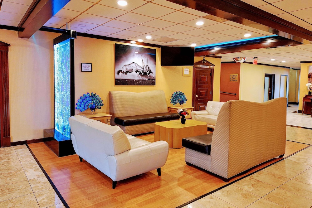 Travelodge by Wyndham Indianapolis Speedway 30/50