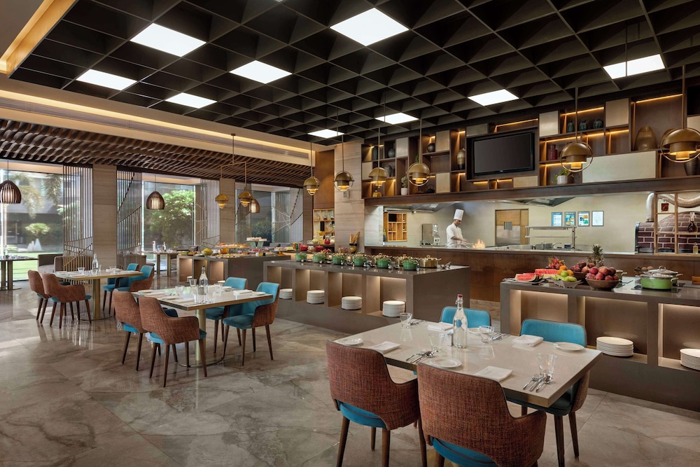 Radisson Resort & Spa Kandla 65/89