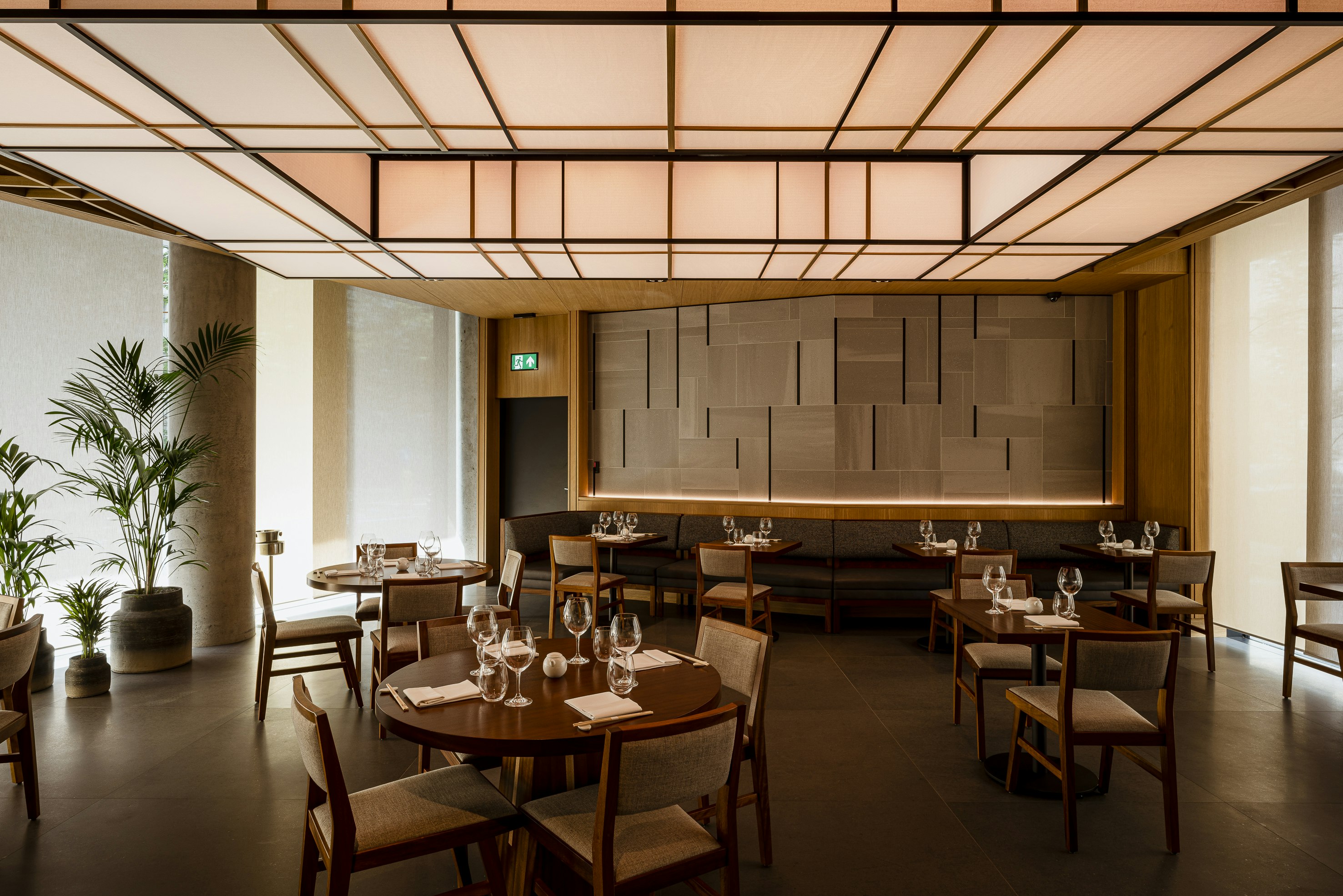 Nobu Hotel Warsaw 35/50