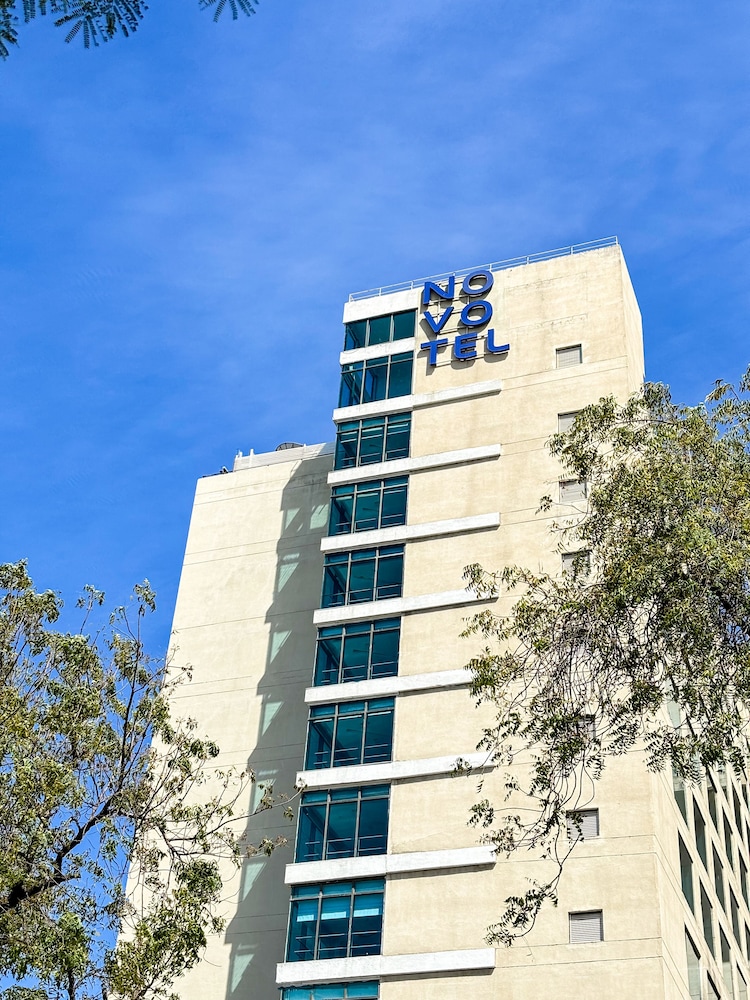 Novotel Ahmedabad 4/71