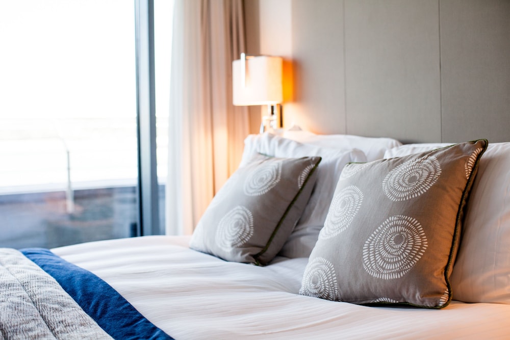 Radisson Blu Waterfront Hotel, Jersey 25/57